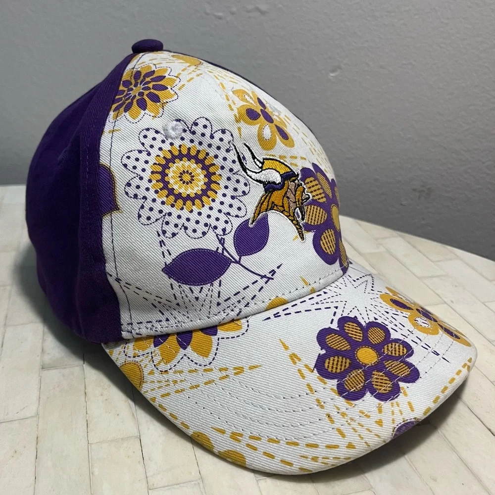 NFL Vikings Floral Mural Toddler Girls Baseball Cap